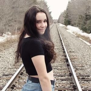 Meet your Posher, Evany